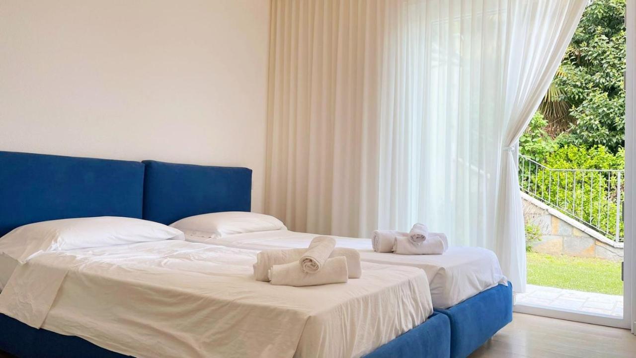 Lake View Apartment Argegno Bagian luar foto